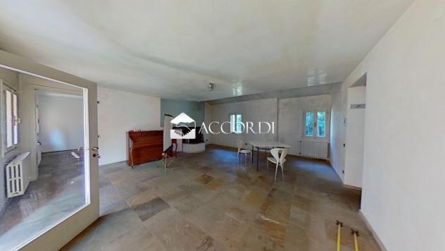 CASA INDIPENDENTE di 9 vani e di 330 mq (MONTEBELLUNA) rif. DG314A - Foto 20