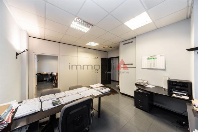 Brugherio - VENDESI Ottimo negozio/ufficio di 170mq - Foto 10