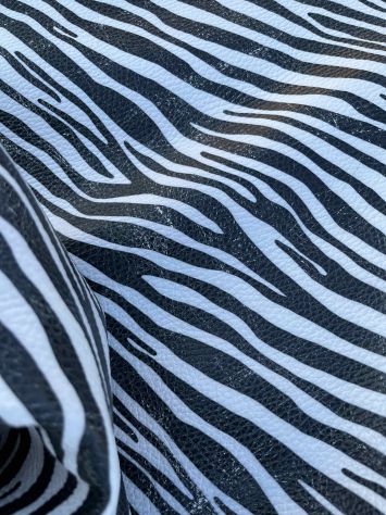 Pelle di vitello stampa zebra - sp. 1,5 - Foto 8