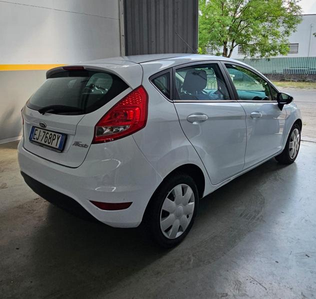 Ford Fiesta 1.4 Benzina GPL OK NEOPATENTATI - Foto 4