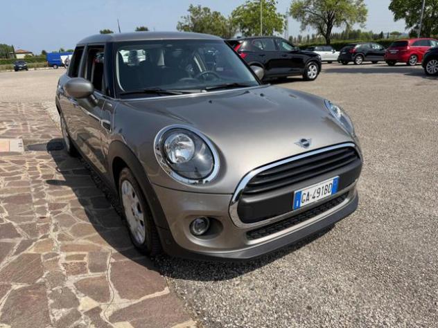 MINI One 1.5 One 75 CV 5 porte rif. 23922097 - Foto 2