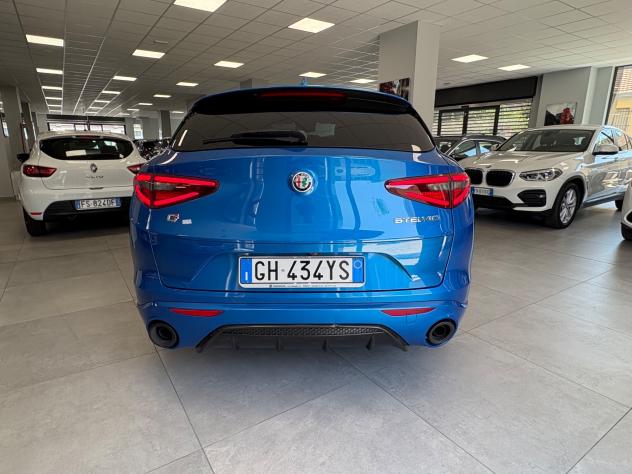 Stelvio 2.0 Turbo 280 Q4 Veloce 2022 km 104000 - Foto 6