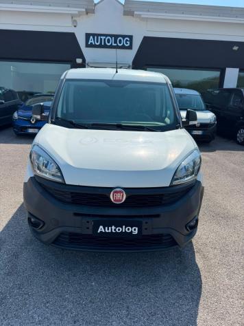 Fiat Doblo Dobl1.4 T-Jet 16V Natural Power Lounge