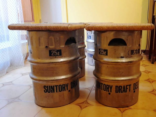 SEDUTE CON FUSTI DI BIRRA - REALIZZAZIONE ARTIGIANALE - Foto 4