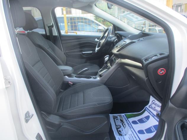 Ford Kuga 2.0 TDCI 140 CV 4WD AUTOMATICA 2013 - Foto 3
