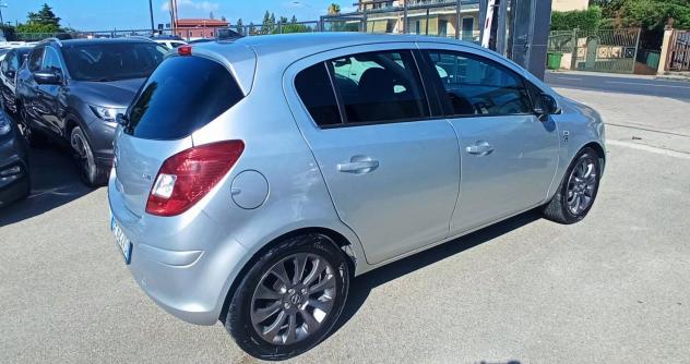Opel Corsa 1.3 CDTI 75CV - Foto 8