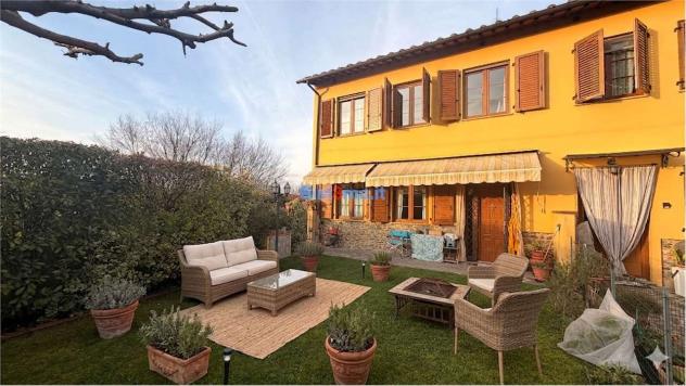 VBF LAMM 295 - Lammari (LU) – Ampio Piano Terra con Giardino Privato e Tre Camere