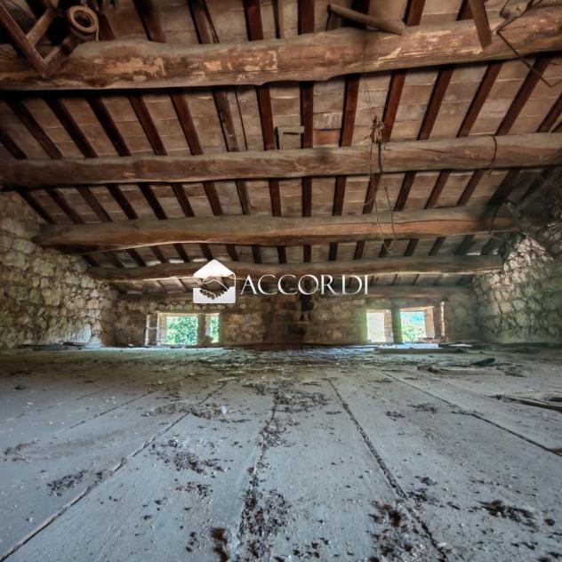 CASA AFFIANCATA di 9 vani e di 370 mq (PADERNO DEL GRAPPA) rif. BL136 - Foto 15