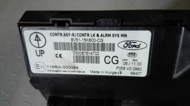 Body computer Ford Fiesta 1.2 del 2010 (8V51-15K600-CG) - Foto 3