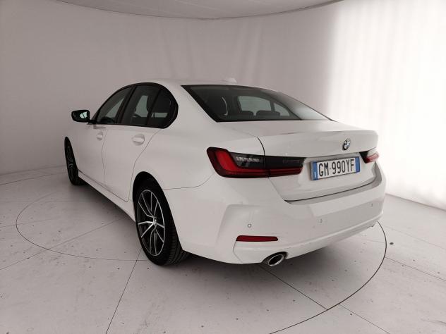 BMW Serie 3 G20 2022 Berlina 318d mhev 48V auto - Foto 9