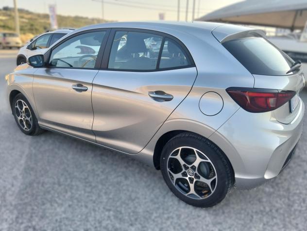 Mg MG3 1.5 Comfort 2025 - PARI AL NUOVO - Foto 3