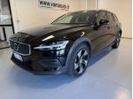 VOLVO V60 Cross Country B4 (d) AWD automatico Plus**MOTORE NUOVO** rif. 23837882