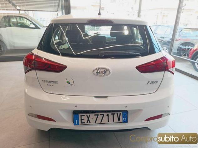 HYUNDAI i20 1.1 CRDi 12V 5 porte Comfort rif. 24021881 - Foto 6