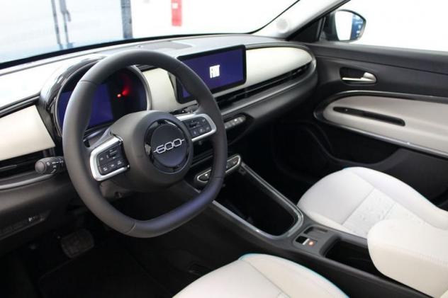 FIAT 600 Hybrid 110 CV DCT MHEV La Prima - Foto 7