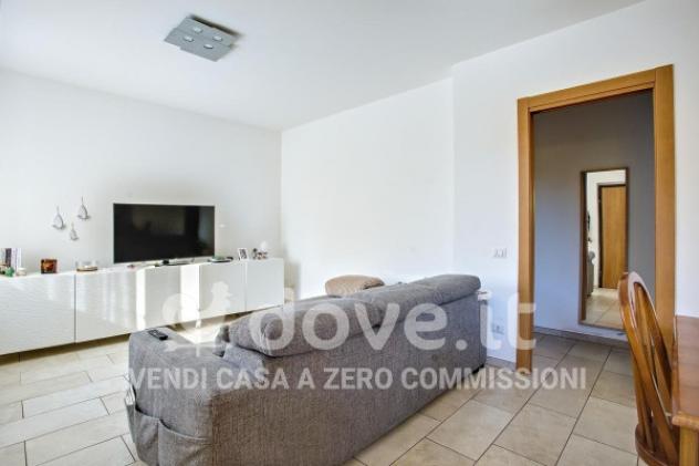 Villa di 96 m² con 3 locali e posto auto in vendita a Montegrino Valtravaglia - Foto 2