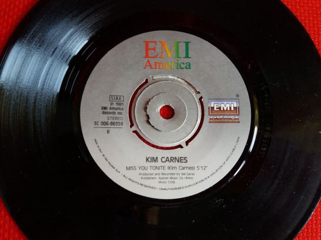 KIM CARNES ( BETTE DAVIS EYES ) - Foto 3