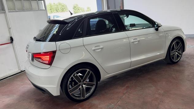 Audi A1 1.6 TDI 116 CV S tronic S-Line - Foto 5
