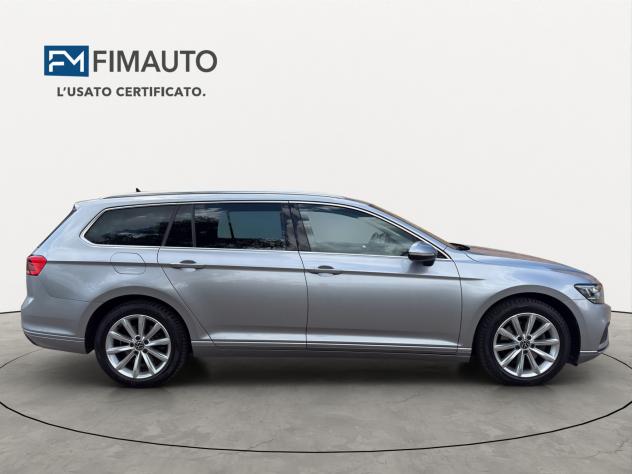 Volkswagen Passat Var. 2.0 TDI 150 Cv DSG Business - 2022 - Foto 7