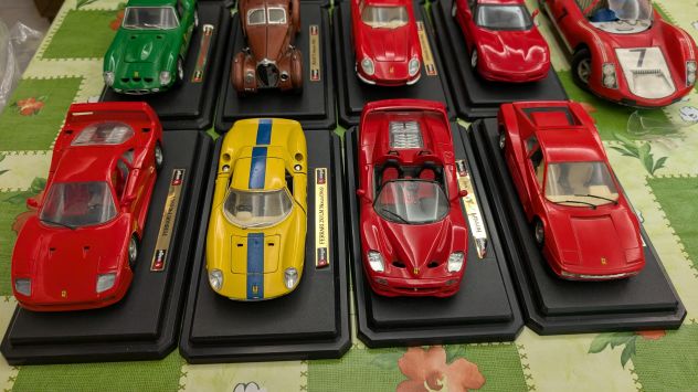 Modellini Bburago Ferrari Bugatti Lamborghini 1/24 - Foto 3