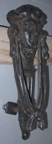 Batacchio Battente in Ferro Forgiato Antico a forma di Cristo XVIII secolo - Foto 4