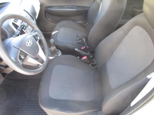 Hyundai i20 GPL 5p 1.2 bluedrive GARANTITA FULL OPTIONAL - Foto 9