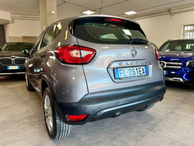 Renault Captur 1.5 dCi 110cv Energy Iconic 2016 - Foto 5