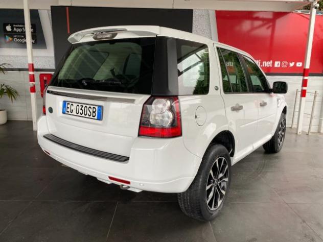 LAND ROVER Freelander 2.2 SD4 S.W. 190CV auto S rif. 18073657 - Foto 3