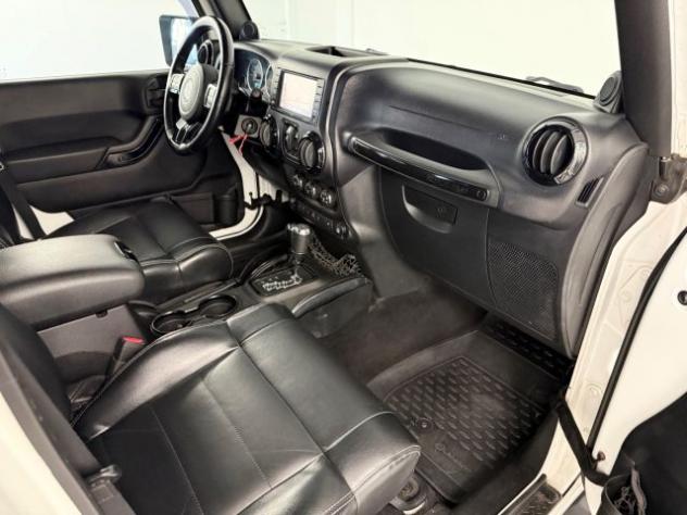 JEEP Wrangler Unlimited 2.8 CRD DPF Sahara Auto rif. 24052057 - Foto 6