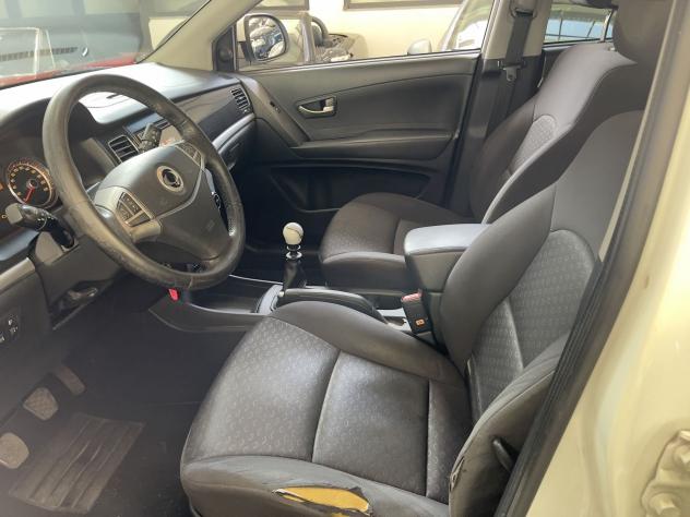 SsangYong Korando 2.0 C 2WD 148cv - AUTO NON RICONDIZIONATA - Foto 8