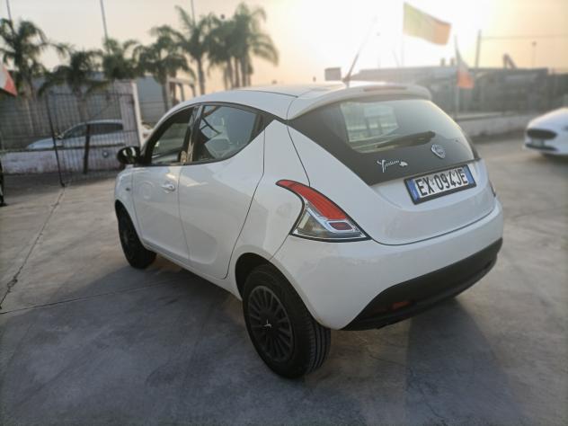 Lancia Ypsilon 85 CV Benzina Metano Ecochic Elefantino - Foto 3
