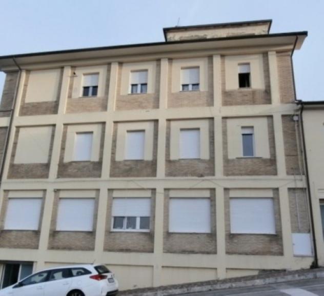 Immobile in asta di 246 m² con più di 5 locali in vendita a Massa Fermana - Foto 4