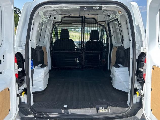 Ford Transit Courier 2018 1.5 tdci 75cv Trend E6.2 - Foto 5