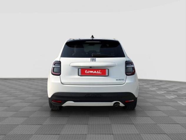 FIAT 600 (2023--) Hybrid 100 CV DCT MHEV La Prima rif. 23696983 - Foto 4