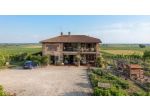 A754. CASALE DI CAMPAGNA IDEALE X AGRITURISMO BED&BREAKFAST