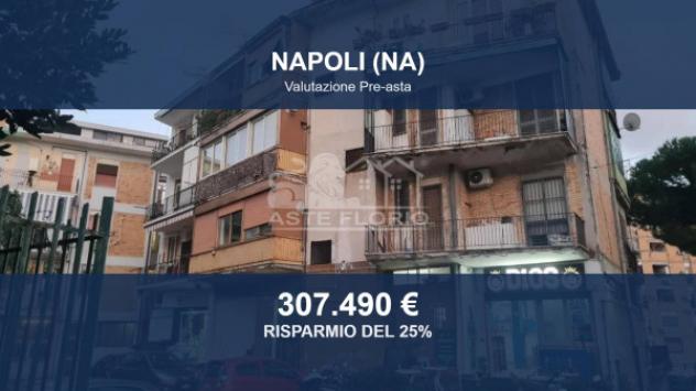 Immobile in asta di 110 m² in vendita a Napoli
