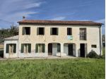 Casa di campagna in Via Guia