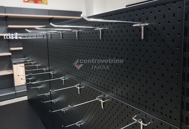 GONDOLA IN FERRO NERO FORATA DA 203 CON PIANO BASE 50 E PIANI DA 40 - Foto 3