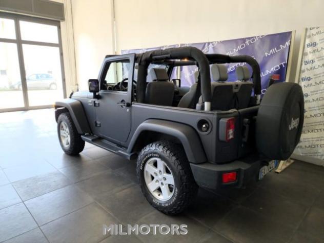 JEEP Wrangler 2.8 CRD DPF Sahara Auto rif. 20535296 - Foto 9
