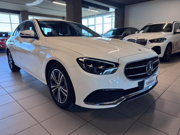 Mercedes-Benz Classe E E200d Auto Business Sport - Foto 2