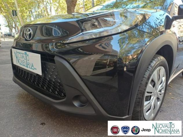TOYOTA Aygo X 1.0 VVT-i 72 CV 5 porte Active rif. 24077167 - Foto 2