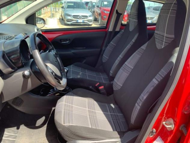 PEUGEOT 108 PureTech 82 5 porte Allure rif. 23919193 - Foto 9