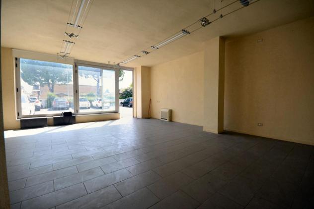 Locale comm.le/Fondo in vendita a San Marco - Lucca 100 mq Rif: 1054517