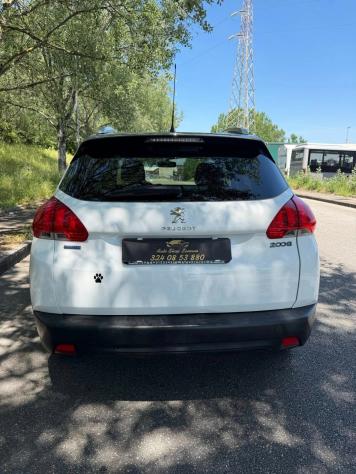Peugeot 2008 BlueHDi 100 Black Matt - Foto 3