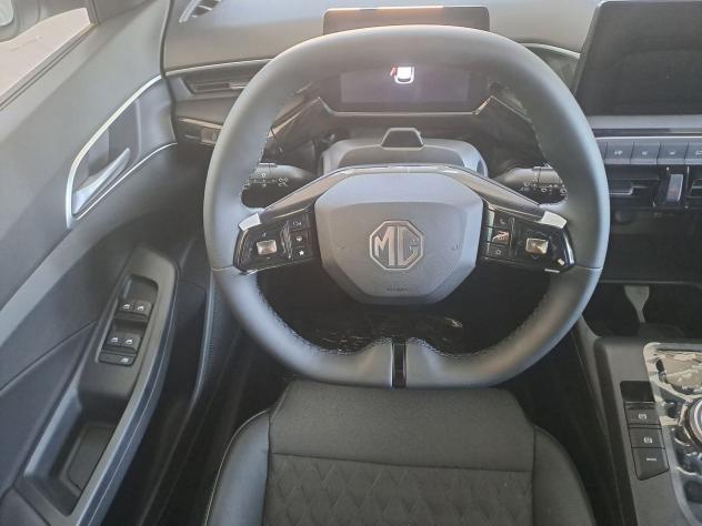 MG MG3 1.5 Hybrid+ Luxury - Foto 9
