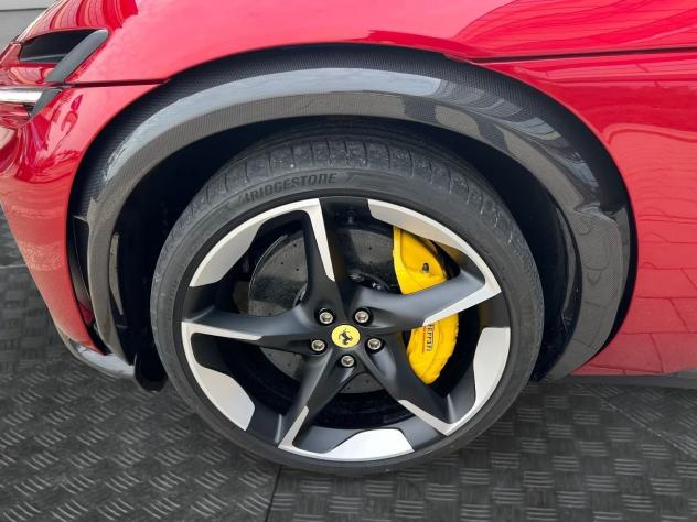 Ferrari Purosangue 6.5 V12 | IVA, ROSSO MONZA, FULL CARBON - Foto 8