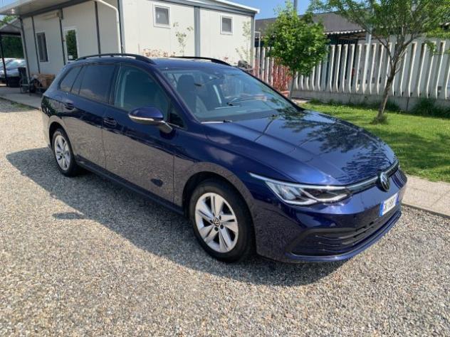 VOLKSWAGEN Golf Variant 2.0 TDI SCR DSG Life rif. 23551730 - Foto 3