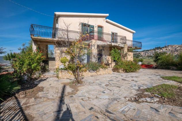 Villa o villino in vendita a Caltagirone