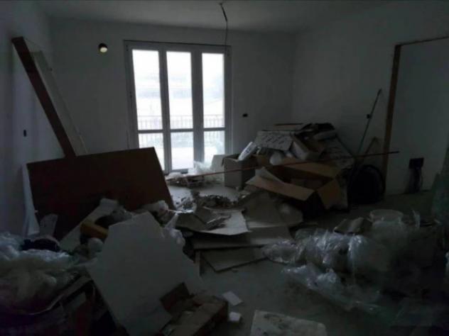 Immobile in asta di 101 m², box auto in vendita a Licciana Nardi - Foto 9