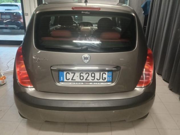 LANCIA Ypsilon 1.2 ORO uniproprietario-ok neopatentati rif. 24097722 - Foto 4