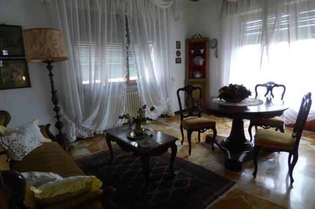 Villa in vendita a San Lorenzo di Moriano - Lucca 280 mq Rif: 888378 - Foto 4